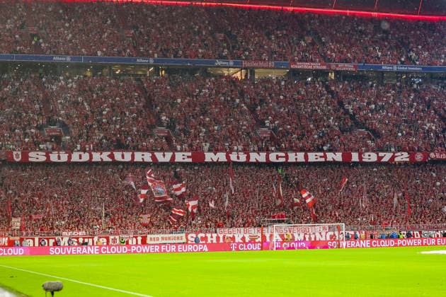 Fanblock FC Bayern München , Deutschland, Fussball, 1. Bundesliga, 1.Spieltag, 2026 2027, FC Bayern München vs. VfB Stuttgart, 28.08.2026, München Allianz-Arena Deutschland *** FC Bayern Munich Fan Section, Germany, Soccer, Bundesliga 1, Matchday 1, 2026–2027, FC Bayern Munich vs. VfB Stuttgart, August 28, 2026, Allianz Arena, Munich, Germany Copyright: xGrantxHubbsx
