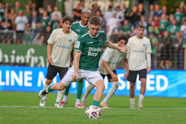 August 28, 2026, Soccer, Men s, 2026–2027 season, Bavarian Regional League, Matchday 6: FC Schweinfurt 05 vs. SpVgg Greuther Fürth II. Philipp Hack of FC Schweinfurt 05 scores on a penalty kick in the 7th minute to make it 3–0. Schweinfurt, Riedel Bau Arena at Sachs Stadium, Bavaria, Lower Franconia, Germany