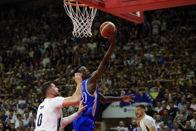 IPA87872556 - Saliou Niang of Italy and Jusuf Nurkic of Bosnia and Herzegovina are in action during the FIBA Basketball World Cup 2027 Group J European Qualifiers game between Bosnia and Herzegovina and Italy at SKPC Mejdan on August 28, 2026, in Tuzla, Bosnia and Herzegovina during the Bosnia and Herzegovina vs. Italy match—Second Round · Group J - WCQ’27, FIBA World Cup, , August 28, 2026  Copyright: x(c)xAlbertoxCavallaro SportReporter IPAxSportx xx 87872556