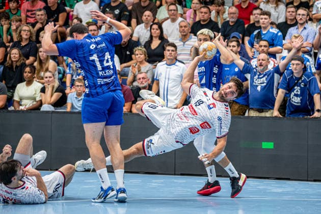 2 HBL TV Hüttenberg vs. TV Großwallstadt, August 28, 2026 Vit Reichl (TV Hüttenberg), 19, Dmytro Redkyn (TV Großwallstadt), 19, Hendrik Schreiber (TV Hüttenberg), 51, Jannek Klein, TV Großwallstadt, 14, 2nd HBL: TV Hüttenberg vs. TV Großwallstadt, Hüttenberg, August 26, 2028 Copyright: xBEAUTIFULxSPORTS Roeczeyx
