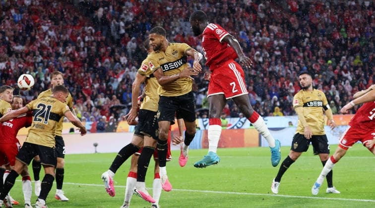 2026.08.28, Deutschland, Bayern Fußball FC Bayern München vs. VfB Stuttgart, Tor zum 1:0, oben v.l. Josha Vagnoman (VfB), Torschütze Dayot Uoamecano (Bayern) Gemäß den Vorgaben der DFL Deutsche Fußball Liga ist es untersagt, in dem Stadion und oder vom Spiel angefertigte Fotoaufnahmen in Form von Sequenzbildern und oder videoähnlichen Fotostrecken zu verwerten bzw. verwerten zu lassen. DFL, DFB regulations prohibit any use of photographs as image sequences and or quasi-video. *** August 28, 2026, Germany, Bavaria: FC Bayern Munich vs. VfB Stuttgart, goal making it 1–0; top left: Josha Vagnoman (VfB), Goal scorer: Dayot Uoamecano (Bayern). In accordance with the regulations of the DFL (German Soccer League), it is prohibited to use or allow the use of photographs taken in the stadium and or during the game in the form of image sequences and or video-like photo series. DFL, DFB regulations prohibit any use of photographs as image sequences and or quasi-video sequences