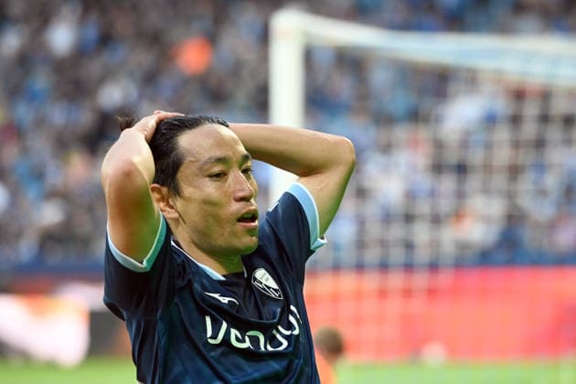 Koji MIYOSHI (BO) enttaeuscht, enttäuscht, Enttäuschung, Enttaeuschung nach vergebener Torchance, Fussball 2. Bundesliga, 3. Spieltag, VfL Bochum (BO) - VfL Osnabrueck (OS) 0-1 am 28.08.2026 im Vonovia Ruhrstadion Bochum Deutschland. DFL regulations prohibit any use of photographs as image sequences and or quasi-video Â *** Koji MIYOSHI BO disappointed, disappointment, disappointment after a missed scoring opportunity, soccer 2. Bundesliga, Matchday 3, VfL Bochum BO vs. VfL Osnabrück OS 0–1 on August 28, 2026, at the Vonovia Ruhrstadion in Bochum, Germany. DFL regulations prohibit any use of photographs as image sequences and or quasi-video.