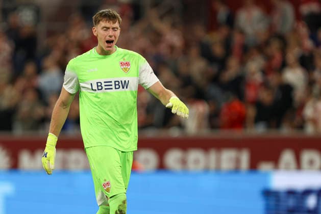 Goalkeeper Jerik von der Felsen of VfB Stuttgart II gestures during the 3. Liga match between Fortuna Düsseldorf and VfB Stuttgart II at the Merkur Spiel Arena on August 28, 2026, in Düsseldorf, Germany. Photo by Oliver Kaelke, DeFodi Images. Goalkeeper Jerik von der Felsen of VfB Stuttgart II gestures during the 3. Liga match between Fortuna Düsseldorf and VfB Stuttgart II at Merkur Spiel Arena on August 28, 2026 in Düsseldorf, Germany. Photo by Oliver Kaelke, DeFodi Images. DFB and DFL regulations prohibit any use of photographs as image sequences and or quasi-video. Photo by Oliver Kaelke, DeFodi Images.