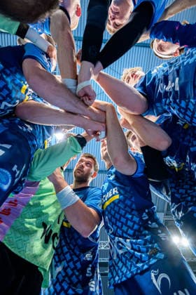 Stuttgart HBL 26 27 TVB Stuttgart Bergischer HC Stock photo, feature, hands, victory celebration, emotion, joy, Bittenfeld, Porsche Arena, Baden-Württemberg, Germany