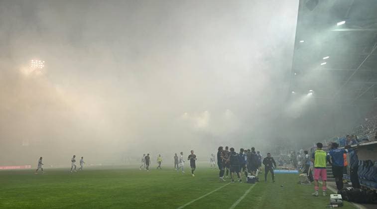 CFC vs. FC Carl Zeiss Jena, August 28, 2026, Chemnitz, eins Stadium on Gellertstrasse, Sports, Soccer, 2026–2027 Northeast Regional League, Matchday 7, CFC, CFC vs. FC Carl Zeiss Jena. The game was interrupted due to pyrotechnics. Chemnitz, Saxony, Germany