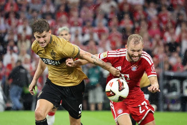 28.08.26 FC Bayern München - VfB Stuttgart Deutschland, München, 28.08.2026, Fussball, Bundesliga, Saison 2026 2027, FC Bayern München - VfB Stuttgart: Ramon Hendriks, VfB, links, Konrad Laimer, rechts, Bayern. *** August 28, 2026 FC Bayern Munich vs. VfB Stuttgart Germany, Munich, August 28, 2026, Soccer, Bundesliga, 2026–2027 Season, FC Bayern Munich vs. VfB Stuttgart: Ramon Hendriks (VfB, left), Konrad Laimer (Bayern, right)