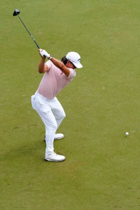 August 28, 2026, Atlanta, Georgia, USA: Min Woo Lee (Australia) hits tee shot on the on the first hole, during the second round at East Lake Golf Club. PGA, Golf Herren Tour TOUR Championship  - ZUMAd212 20260828_zsp_d212_034 Copyright: xRichardxDolex