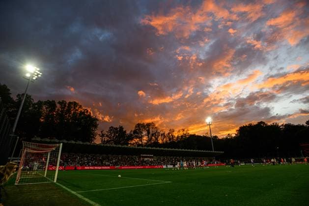 COLOGNE, GERMANY - 28 AUGUST, 2026: General view of sunset and stadium. The football match 1. FC Koeln v TSG 1899 Hoffenheim - Google Pixel Frauen-Bundesliga at Franz-Kremer-Stadion.  Copyright: xVitaliixKliuievx