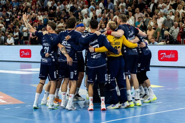 Opel HBL SG Flensburg Handewitt vs. ThSV Eisenach, August 28, 2026: Celebrations after the victory for SG Flensburg Handewitt. Opel HBL SG Flensburg Handewitt vs. ThSV Eisenach, GGW Arena on August 28, 2026 Copyright: xBEAUTIFULxSPORTS MarioxM.xKobergx