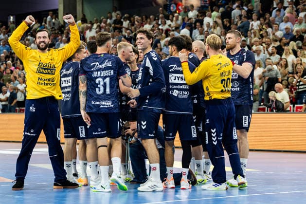 Opel HBL SG Flensburg Handewitt vs. ThSV Eisenach, August 28, 2026: Celebrations after the victory—Team SG Flensburg Handewitt, Opel HBL SG Flensburg Handewitt vs. ThSV Eisenach, GGW Arena, August 28, 2026 Copyright: xBEAUTIFULxSPORTS MarioxM.xKobergx