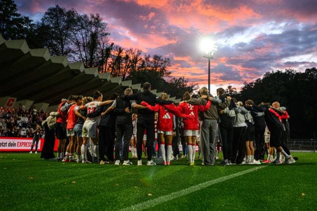 COLOGNE, GERMANY - 28 AUGUST, 2026:Players and coaches of 1.FC Koeln. The football match 1. FC Koeln v TSG 1899 Hoffenheim - Google Pixel Frauen-Bundesliga at Franz-Kremer-Stadion.  Copyright: xVitaliixKliuievx