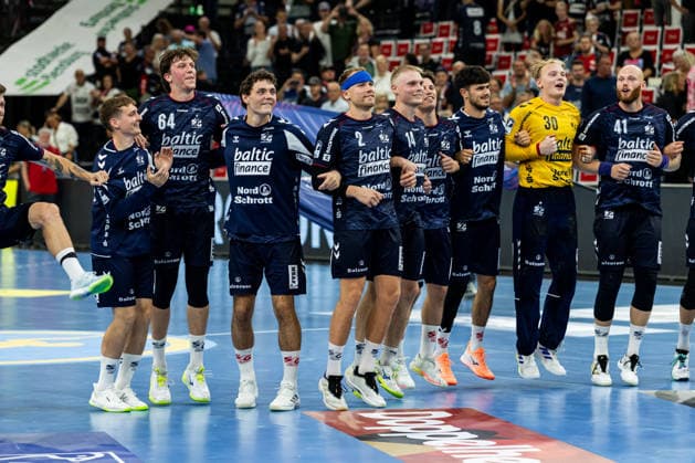 Opel HBL SG Flensburg Handewitt vs. ThSV Eisenach, August 28, 2026: Celebrations after the victory—Team SG Flensburg Handewitt, Opel HBL SG Flensburg Handewitt vs. ThSV Eisenach, GGW Arena, August 28, 2026 Copyright: xBEAUTIFULxSPORTS MarioxM.xKobergx