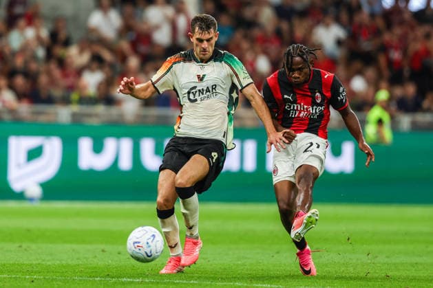 Samuel Chukwueze of AC Milan seen in action during Serie A 2026 27 football match between AC Milan and Venezia FC Italy Copyright: xBEAUTIFULxSPORTS Carabellix