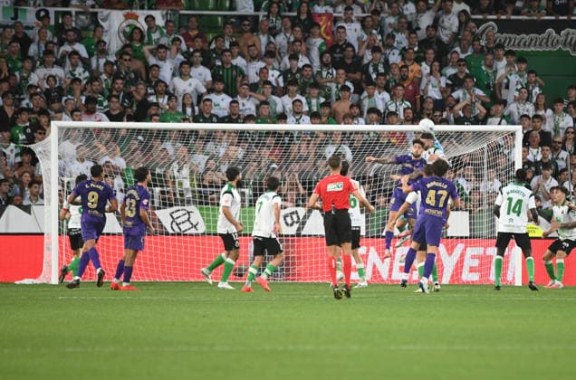 ESP LaLiga EA Sports: Racing Santander vs. Elche CF — Fer Nino of Elche during the LaLiga EA Sports match between Racing Santander and Elche CF, played at the Campos de Sport de El Sardinero Stadium in Cantabria on August 28, 2026, in Spain — Spain Soccer Copyright: xAgenciaxLOFx