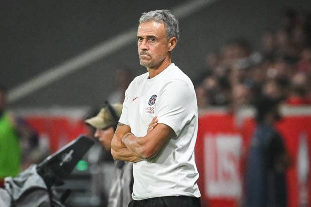 August 28, 2026, Villeneuve-D ascq, France, France: Luis ENRIQUE of PSG during the Ligue 1 match between Lille OSC (LOSC) and Paris Saint-Germain (PSG) at Pierre Mauroy Stadium on August 28, 2026 in Villeneuve-d Ascq near Lille, France. Lille OSC V Paris Saint-Germain - Ligue 1  - ZUMAm308 20260828_zsp_m308_012 Copyright: xMatthieuxMirvillex