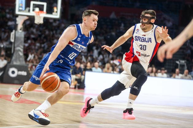 Serbia v Iceland - FIBA 2027 World Cup European Qualifiers BELGRADE, SERBIA - AUGUST 28: Aleksa Avramovic (30) of Serbia in action against Elvar Fridriksson (10) of Iceland during the FIBA Basketball World Cup 2027 European Qualifiers match between Serbia and Iceland in Belgrade, Serbia, on August 28, 2026. Filip Stevanovic Anadolu Belgrade Serbia. Editorial use only. Please get in touch for any other usage.  Copyright: x2026xAnadoluxFilipxStevanovicx