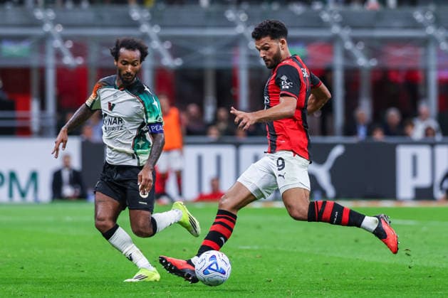 Goncalo Ramos of AC Milan scores a goal during Serie A 2026 27 football match between AC Milan and Venezia FC Italy Copyright: xBEAUTIFULxSPORTS Carabellix