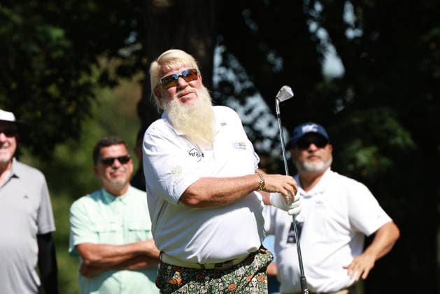 The Ally Challenge GRAND BLANC,MICHIGAN-AUGUST 28: John Daly of the United States plays his tee shot on the 11th hole during the first round of The Ally Challenge presented by McLaren at Warwick Hills Golf & Country Club, Grand Blanc, MI, USA Friday, August 28, 2026. Grand Blanc Michigan United States  Copyright: xJorgexLemusx originalFilename:lemus-theallyc260828_npjx6.jpg
