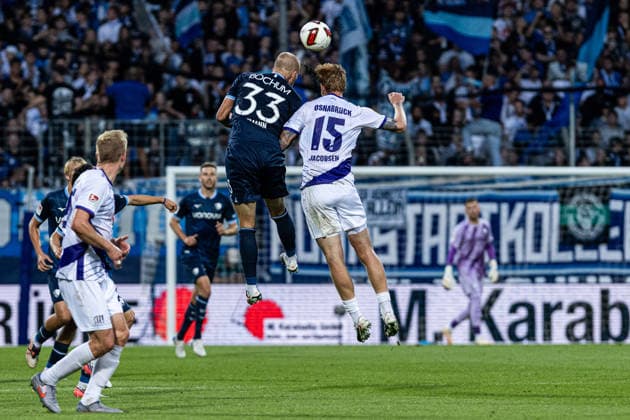 2.Fußball Bundesliga: VfL Bochum 1848 - VfL Osnabrück; 28.08.2026 Philipp Hofmann (VfL Bochum 1848, 33), Bjarke Jacobsen (VfL Osnabrück, 15) 2.Fußball Bundesliga: VfL Bochum 1848 - VfL Osnabrück; Ruhrstadion, Bochum; 28.08.2026 DFL regulations prohibit any use of photographs as image sequences and or quasi video. *** 2 Bundesliga VfL Bochum 1848 vs. VfL Osnabrück, August 28, 2026, Philipp Hofmann (VfL Bochum 1848), 33, Bjarke Jacobsen VfL Osnabrück, 15 2 German Bundesliga VfL Bochum 1848 vs. VfL Osnabrück Ruhrstadion, Bochum August 28, 2026 DFL regulations prohibit any use of photographs as image sequences and or quasi-video Copyright: xBEAUTIFULxSPORTS Buriakovx