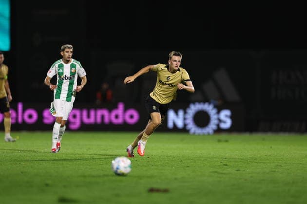 August 28, 2026, Vila Do Conde, Porto, Portugal: Vila do Conde, PORTUGAL - AUGUST 28:Jesse Derry of Sporting CP in action during the Liga Portugal Betclic 2026 27 match between Rio Ave and Sporting CP at Estadio dos arcos, on August 28, 2026 in Vila do Conde, Portugal. Liga Portugal - Rio Ave X Sporting CP  - ZUMAe141 20260828_zsp_e141_082 Copyright: xLuisxEirasx