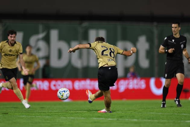 August 28, 2026, Vila Do Conde, Porto, Portugal: Vila do Conde, PORTUGAL - AUGUST 28: Jesse Derry of Sporting CP in action during the Liga Portugal Betclic 2026 27 match between Rio Ave and Sporting CP at Estadio dos arcos, on August 28, 2026 in Vila do Conde, Portugal. Liga Portugal - Rio Ave X Sporting CP  - ZUMAe141 20260828_zsp_e141_087 Copyright: xLuisxEirasx
