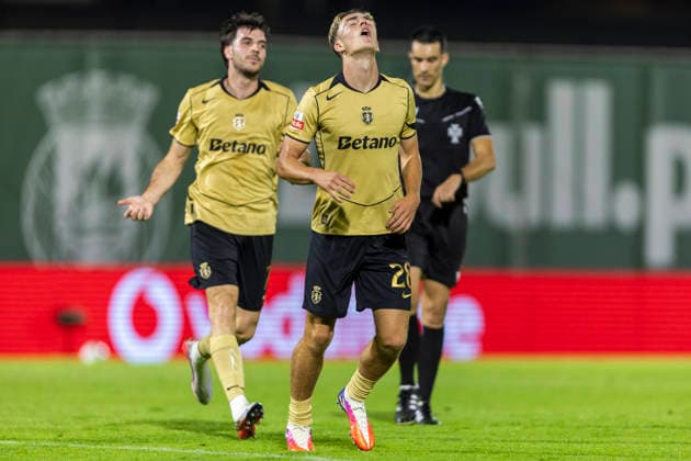August 28, 2026, Vila Do Conde, Porto, Portugal: Vila do Conde, August 28 - Jesse Derry of Sporting CP is seen after a missing opportunity during the Rio Ave FC x Sporting CP match for the Liga Portugal Betclic 2026 27 on August 28, 2026 in Vila do Conde, Portugal Vila Do Conde Portugal - ZUMAl192 20260828_zsp_l192_064 Copyright: xMiguelxLemosx