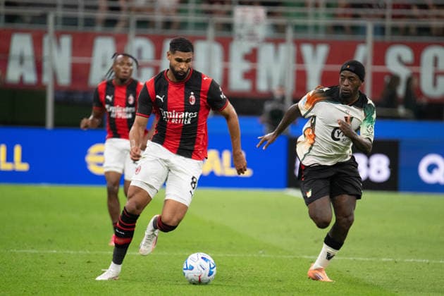AC Milan V Venezia FC - Serie A 2026 27 Ruben Loftus-Cheek and Ridgeciano Haps during the Serie A match between AC Milan and Venezia FC at Stadio Giuseppe Meazza in Milan, Italy, on August 28, 2026. Milan Italy  Copyright: xFedericoxManonix originalFilename:manoni-acmilanv260828_np4bA.jpg