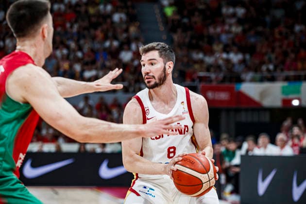 ESP Spain vs. Portugal: Second Qualifying Window for the 2027 World Cup in Qatar. Dario Brizuela of Spain during the second qualifying phase for the 2027 World Cup, in the match between Spain and Portugal played at the Príncipe Felipe Stadium in Zaragoza on August 28, 2026, in Zaragoza, Spain. Basketball Copyright: xAgenciaxLOFx