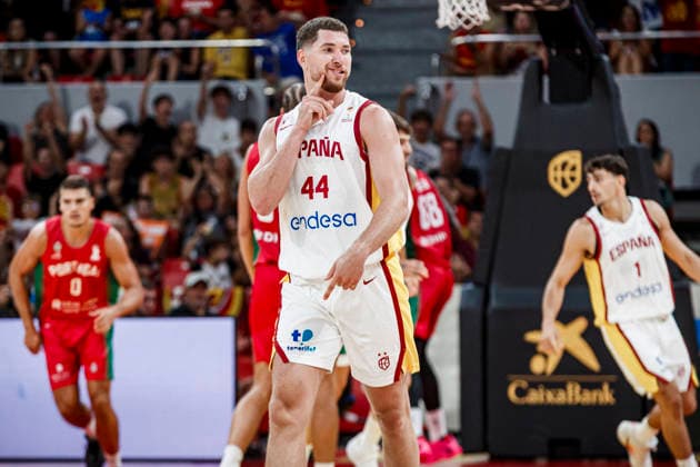 ESP Spain vs. Portugal: Second Qualifying Round for the 2027 World Cup in Qatar. Joel Parra of Spain during the second qualifying round for the 2027 World Cup between Spain and Portugal, played at the Principe Felipe Stadium in Zaragoza on August 28, 2026, in Zaragoza, Spain. Basketball Copyright: xAgenciaxLOFx