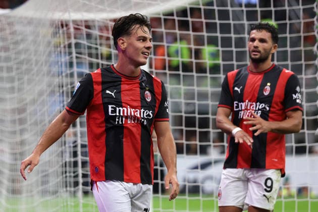 AC Milan v Venezia FC - Serie A - Giuseppe Meazza Milan, Italy, 28th August 2026. Ardon Jashari of AC Milan celebrates with Goncalo Ramos of AC Milan after his shot was parried by Filip Stankovic of Venezia FC only for it to strike Redouane Halhal of Venezia FC and finish in the net the give the hosts a 2-0 lead during the AC Milan vs Venezia FC Serie A match at Giuseppe Meazza, Milan. Picture credit should read: Jonathan Moscrop Milan Stadio Giuseppe Meazza Italy