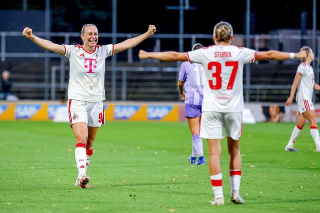 28.08.2026, xsscx, Frauen Fußball, 1. FC Köln - TSG Hoffenheim, 1. Fußball Bundesliga, 2. Spieltag, Franz-Kremer-Stadion, Saison 2027 2027: Pauline Bremer (1. FC Köln 9) und Beke Sterner (1. FC Köln 37) feiern den Sieg des 1. FC Köln gegen TSG Hoffenheim DFB regulations prohibit any use of photographs as image sequences and or quasi-video. Photo: xSandraxScherningxPressefotoKochx Nordrhein-Westfalen Deutschland *** August 28, 2026, xsscx, Women s Soccer, 1. FC Köln vs. TSG Hoffenheim, 1. Bundesliga, Matchday 2, Franz Kremer Stadium, 2027–2027 Season: Pauline Bremer (1 FC Köln 9) and Beke Sterner (1 FC Köln 37) celebrate 1 FC Köln’s victory over TSG Hoffenheim. DFB regulations prohibit any use of photographs as image sequences and or quasi-video. Photo: xSandraxScherningxPressefotoKochx North Rhine-Westphalia, Germany
