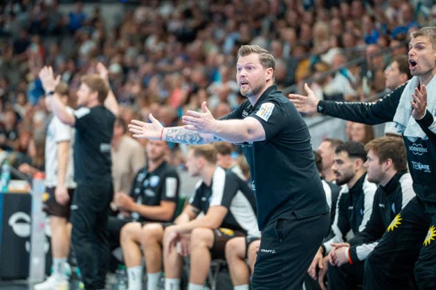 Handball I Men I 2026–2027 Season I Bundesliga I Matchday 1 I TVB Stuttgart vs. Bergischer HC I August 28, 2026 Arnor Thor Gunnarsson, Coach, Bergischer HC Stuttgart, Porsche Arena, Baden-Württemberg, Germany Copyright: xLobeca MaxxPetershansx