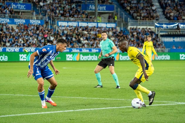 ESP LaLiga EA Sports: Deportivo Alavés vs. Villarreal CF — Nicolas Pepe of Villarreal during the LaLiga EA Sports match between Deportivo Alavés and Villarreal CF, played at Mendizorroza Stadium in Vitoria-Gasteiz on August 28, 2026, in Spain. VITORIA, Spain — Soccer Copyright: xAgenciaxLOFx