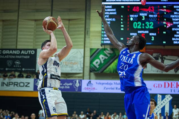 FIBA Basketball World Cup Qualifier: Bosnia and Herzegovina – Italy TUZLA, BOSNIA AND HERZEGOVINA - AUGUST 28: Alibegovic of Bosnia and Herzegovina in action during the FIBA Basketball World Cup Qualifier match between Bosnia and Herzegovina and Italy in Tuzla, Bosnia and Herzegovina on August 28, 2026. Denis Zuberi Anadolu Tuzla Bosnia and Herzegovina. Editorial use only. Please get in touch for any other usage.  Copyright: x2026xAnadoluxDenisxZuberix
