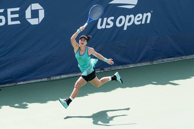 US Open qualifying final round NEW YORK, USA - AUGUST 28: Bianca Andreescu returns ball during a women s qualifying singles match final round of the 2026 US Open Championship at USTA Billie Jean King National Tennis Center on August 28, 2026 in Flushing, NY. Bianca Andreescu lost in three sets, she needed twice medical attention during 3rd set and was visibly physically exhausted. Lev Radin Anadolu New York United States. Editorial use only. Please get in touch for any other usage.  Copyright: x2026xAnadoluxLevxRadinx