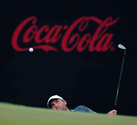 August 28, 2026, Atlanta, Georgia, USA: Scottie Scheffler (USA) hits a pitch shot near the 17th green during the second round at East Lake Golf Club. PGA, Golf Herren Tour TOUR Championship  - ZUMAd212 20260828_zsp_d212_111 Copyright: xRichardxDolex