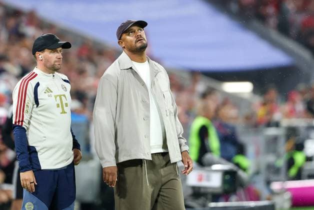 Chef-Trainer Vincent Kompany (FC Bayern Muenchen), FC Bayern Muenchen vs. VfB Stuttgart, Fussball, 1. Bundesliga, 1. Spieltag, 28.08.2026 DFL DFB regulations prohibit any use of photographs as image sequences and or quasi-video Muenchen Bayern Deutschland *** Head Coach Vincent Kompany, FC Bayern Munich; FC Bayern Munich vs. VfB Stuttgart; Soccer; Bundesliga 1; Matchday 1; August 28, 2026; DFL and DFB regulations prohibit any use of photographs as image sequences and or quasi-video; Munich, Bayern, Germany Copyright: xkolbert-press ChristianxKolbertx