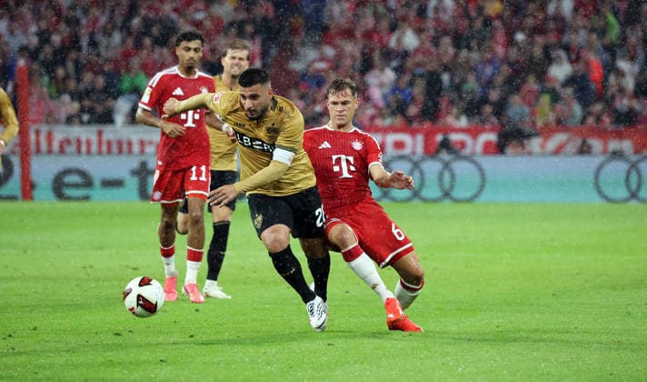 28.08.26 FC Bayern München - VfB Stuttgart Deutschland, München, 28.08.2026, Fussball, Bundesliga, Saison 2026 2027, FC Bayern München - VfB Stuttgart: v.l. Deniz Undav (VfB Stuttgart), Joshua Kimmich (FC Bayern München). *** August 28, 2026 FC Bayern Munich vs. VfB Stuttgart Germany, Munich, August 28, 2026, Soccer, Bundesliga, 2026–2027 Season, FC Bayern Munich vs. VfB Stuttgart; Deniz Undav (VfB Stuttgart), Joshua Kimmich (FC Bayern Munich)
