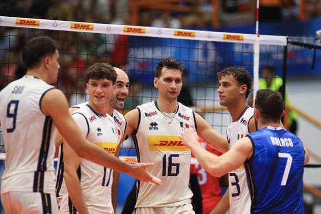 IPA87881209 - Yuri Romano of Italy celebrates with his teammates after scoring a point during the 2026 FIPAV Cup Men s Elite match between Italy and Cuba—a volleyball exhibition match held in Messina, Italy, on August 28, 2026  Copyright: xMassimilianoxCarnabuci IPAxSportx xx 87881209