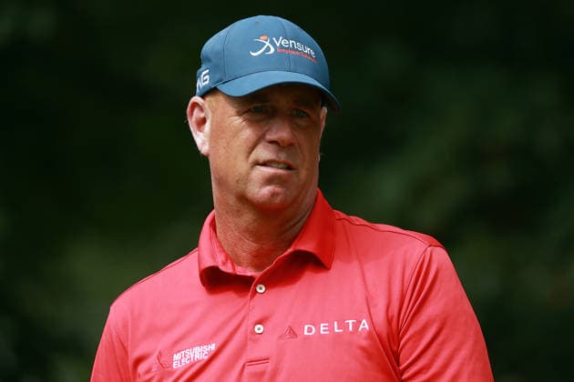 The Ally Challenge GRAND BLANC,MICHIGAN-AUGUST 28: Stewart Cink of Atlanta, Georgia looks from the 11th tee during the first round of The Ally Challenge presented by McLaren at Warwick Hills Golf & Country Club, Grand Blanc, MI, USA Friday, August 28, 2026. Grand Blanc Michigan United States  Copyright: xAmyxLemusx originalFilename:lemus-theallyc260828_np0rf.jpg