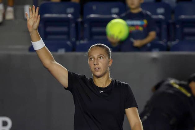 August 28, 2026, Monterrey, Nuevo Leon, Mexico: Diane Parry (FRA) celebrates reaching the final of the WTA, Tennis Damen 500 GNP Seguros Open after defeating Ann Li (USA) 7-6, 6-4. Monterrey Mexico - ZUMAo125 20260828_zip_o125_015 Copyright: xAntonioxOjedax