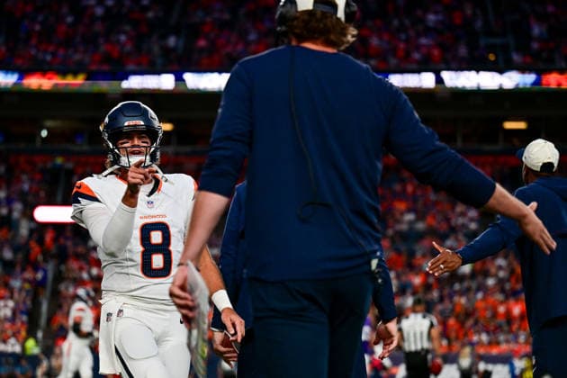 DENVER, CO - AUGUST 28: Denver Broncos quarterback Jarrett Stidham (8) celebrates with offensive coordinator Davis Webb after a touchdown drive in the first quarter during a preseason game between the Minnesota Vikings and the Denver Broncos at Empower Field at Mile High on August 28, 2026 in Denver, Colorado. (Photo by Dustin Bradford Icon Sportswire) NFL, American Football Herren, USA AUG 28 Vikings at Broncos EDITORIAL USE ONLY Icon5022