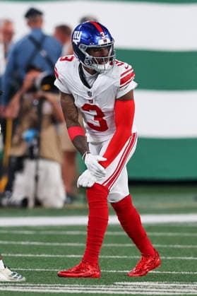 EAST RUTHERFORD, NJ - AUGUST 28: Odell Beckham Jr. 3 of the New York Giants during the NFL, American Football Herren, USA Pre-season game against the New York Jets on August 28, 2026 at MetLife Stadium in East Rutherford, New Jersey. (Photo by Rich Graessle Icon Sportswire) NFL: AUG 28 Giants at Jets EDITORIAL USE ONLY Icon26082831210