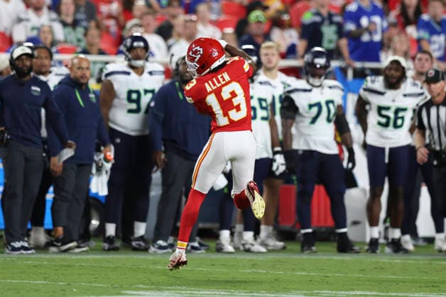 KANSAS CITY, MO - AUGUST 28: Cyrus Allen 13 of the Kansas City Chiefs makes a catch in the third quarter of an NFL, American Football Herren, USA preseason game between the Seattle Seahawks and Kansas City Chiefs on Aug 28, 2026 at Arrowhead Stadium in Kansas City, MO. (Photo by Scott Winters Icon Sportswire) NFL: AUG 28 Seahawks at Chiefs EDITORIAL USE ONLY Icon2608281606