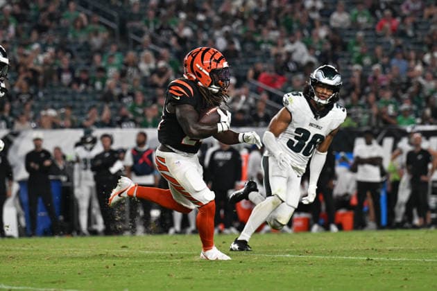 PHILADELPHIA, PA - AUGUST 28: Cincinnati Bengals running back Jamal Haynes 24 during the pre season game between the Philadelphia Eagles and the Cincinnati Bengals on August 28th, 2026 at Lincoln Financial Field in Philadelphia, PA. (Photo by Terence Lewis Icon Sportswire) NFL, American Football Herren, USA AUG 28 Bengals at Eagles EDITORIAL USE ONLY Icon260828019