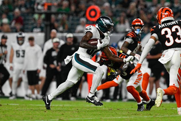 PHILADELPHIA, PA - AUGUST 28: Philadelphia Eagles wide receiver Danny Gray 82 runs after the catch during the pre season game between the Philadelphia Eagles and the Cincinnati Bengals on August 28th, 2026 at Lincoln Financial Field in Philadelphia, PA. (Photo by Terence Lewis Icon Sportswire) NFL, American Football Herren, USA AUG 28 Bengals at Eagles EDITORIAL USE ONLY Icon260828027