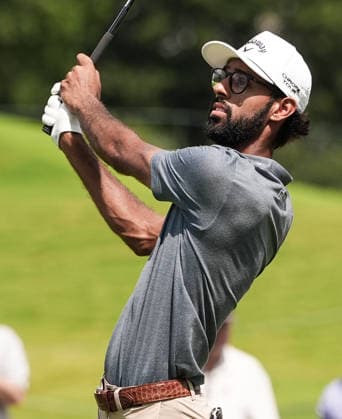 August 28, 2026, Atlanta, Georgia, USA: Akshay Bhatia (USA) tees off the 6th hole during the second round of the 2026 TOUR Championship at East Lake Golf Club. PGA, Golf Herren 2026: TOUR Championship - Round 2  - ZUMAw109 20260828_fap_w109_034 Copyright: xDebbyxWongx