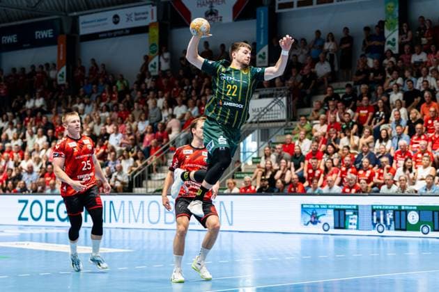 Hamm, Germany, August 28, 2026, 2nd Division, 2026–2027 Season, Match 1: ASV Hamm Westfalen vs. VfL Eintracht Hagen. Pictured: Benedikt Israel Hagen with the ball, WESTPRESS Arena, North Rhine-Westphalia Copyright: xFotostandx xKruczynskix