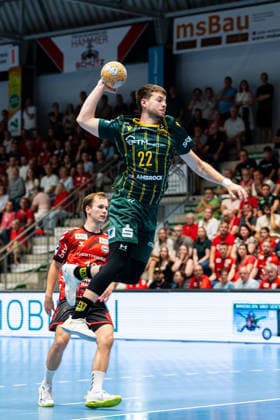Hamm, Germany, August 28, 2026, 2nd HBL 2026–2027, Match 1: ASV Hamm Westfalen vs. VfL Eintracht Hagen. Pictured: Benedikt Israel Hagen with the ball, WESTPRESS Arena, North Rhine-Westphalia Copyright: xFotostandx xKruczynskix
