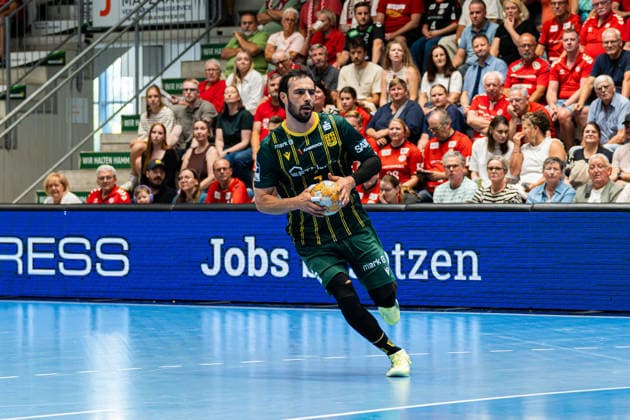 Hamm, Germany, August 28, 2026, 2nd HBL 2026–2027, Match 1: ASV Hamm Westfalen vs. VfL Eintracht Hagen. Pictured: Pouya Norouzinezhad of Hagen with the ball. WESTPRESS Arena, North Rhine-Westphalia Copyright: xFotostandx xKruczynskix